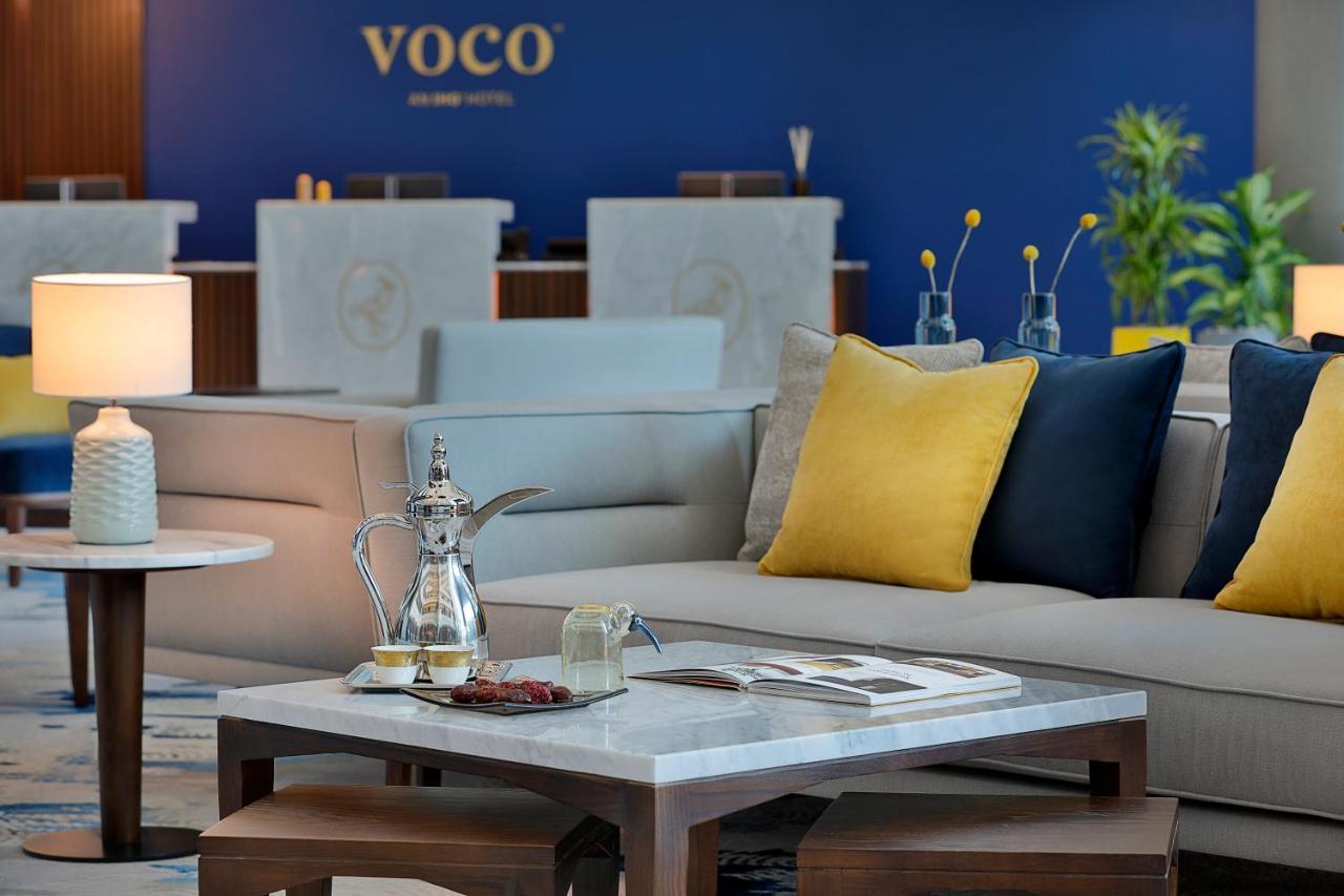 Voco Al Khobar By Ihg Hotell Exteriör bild A coffee table